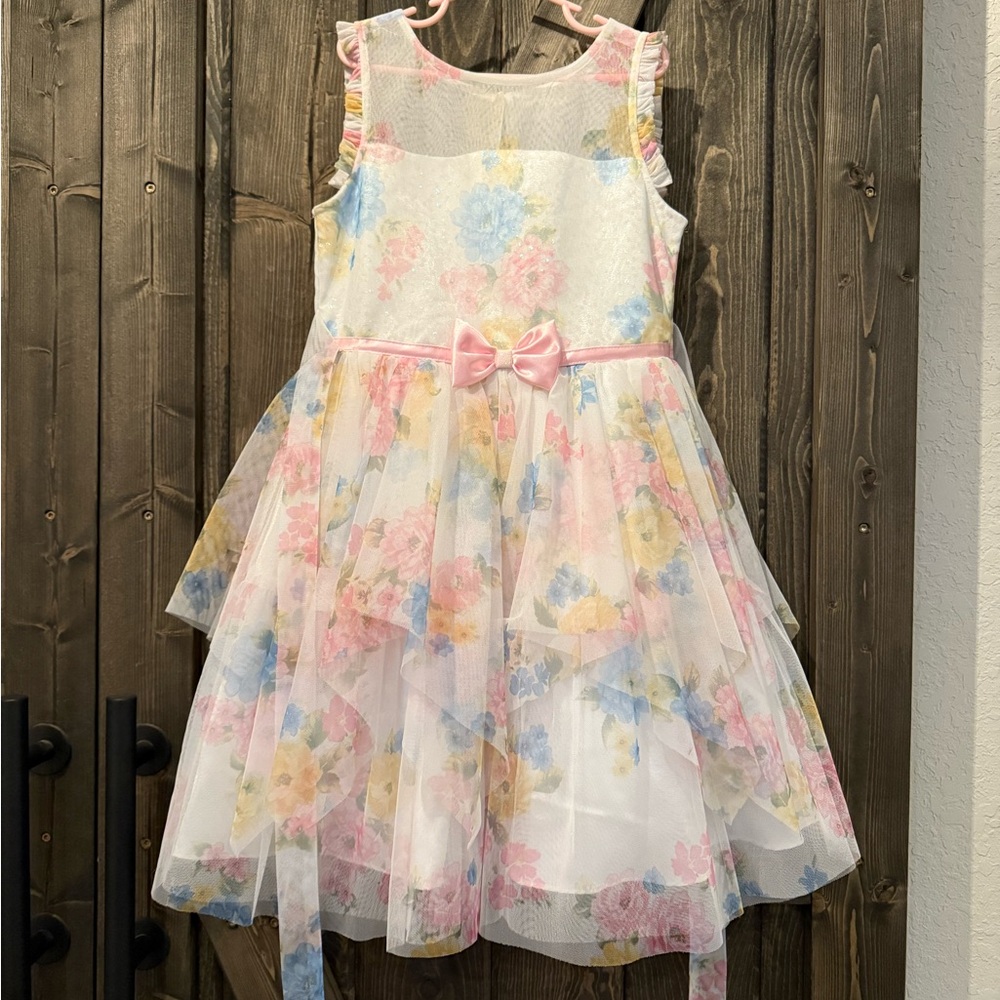 Beautiful floral girls dress
